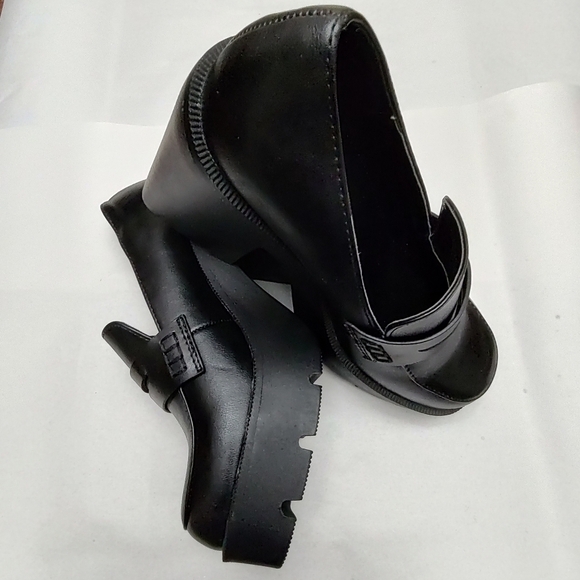Just Fab Cher Heeled Lug Sole Loafers Black Caviar Chunky Platform Ladies 6.5 - Picture 10 of 12